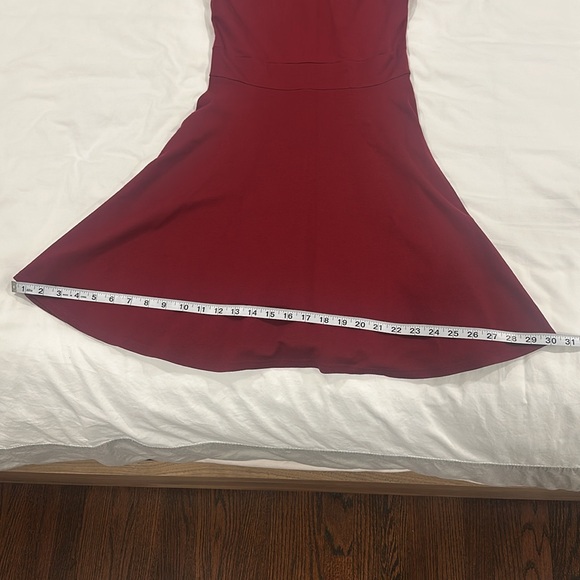 EUC Juniors Small Red dress perfect foe holidays - Picture 8 of 9